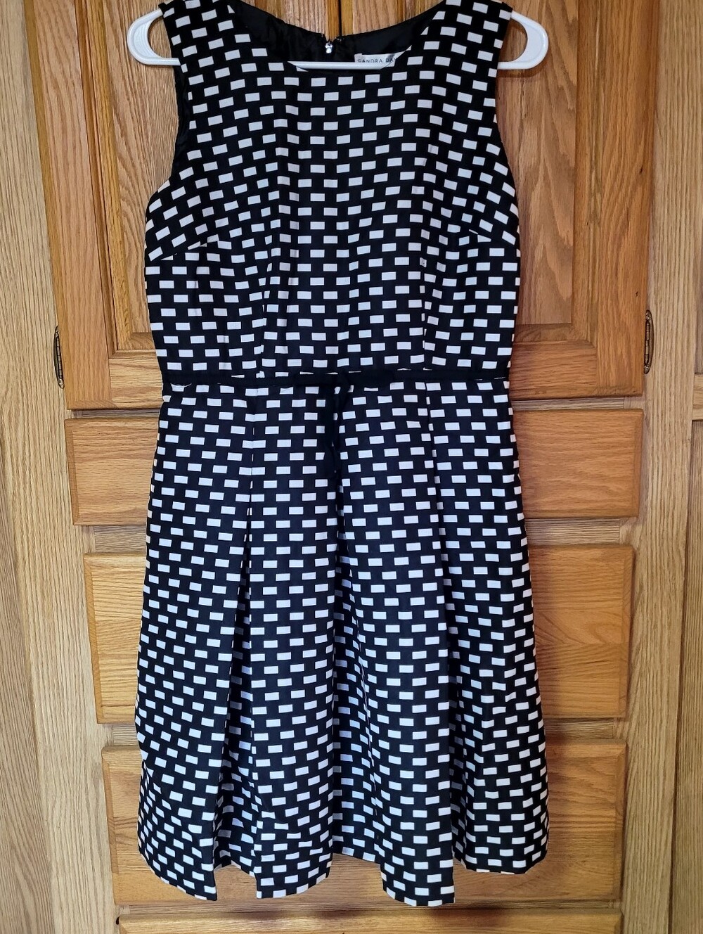 Sandra Darren Black And White Tile Print Dress, Size 8